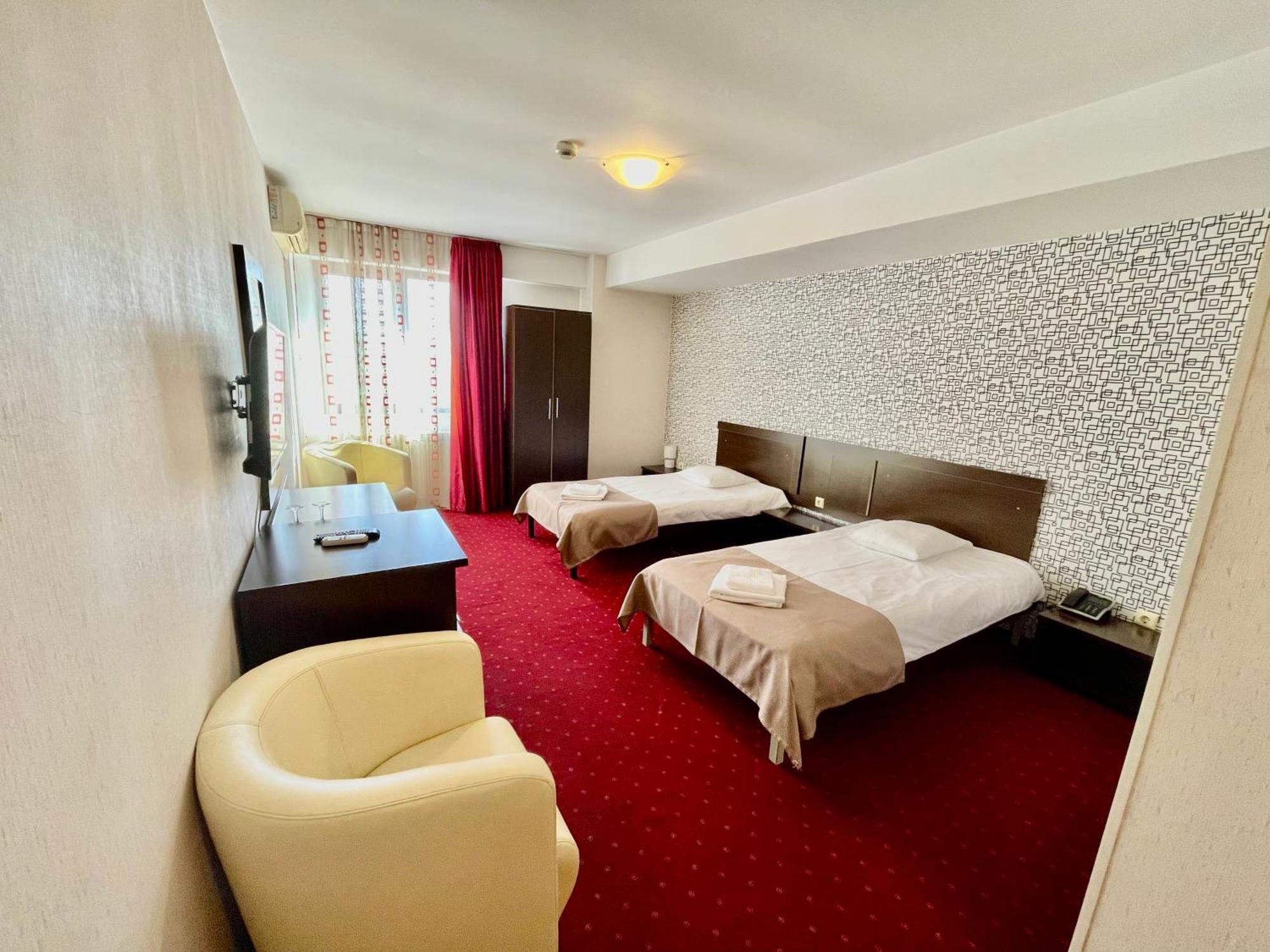 Hotel City تولتشيا المظهر الخارجي الصورة